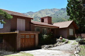 Chalet Tornasol